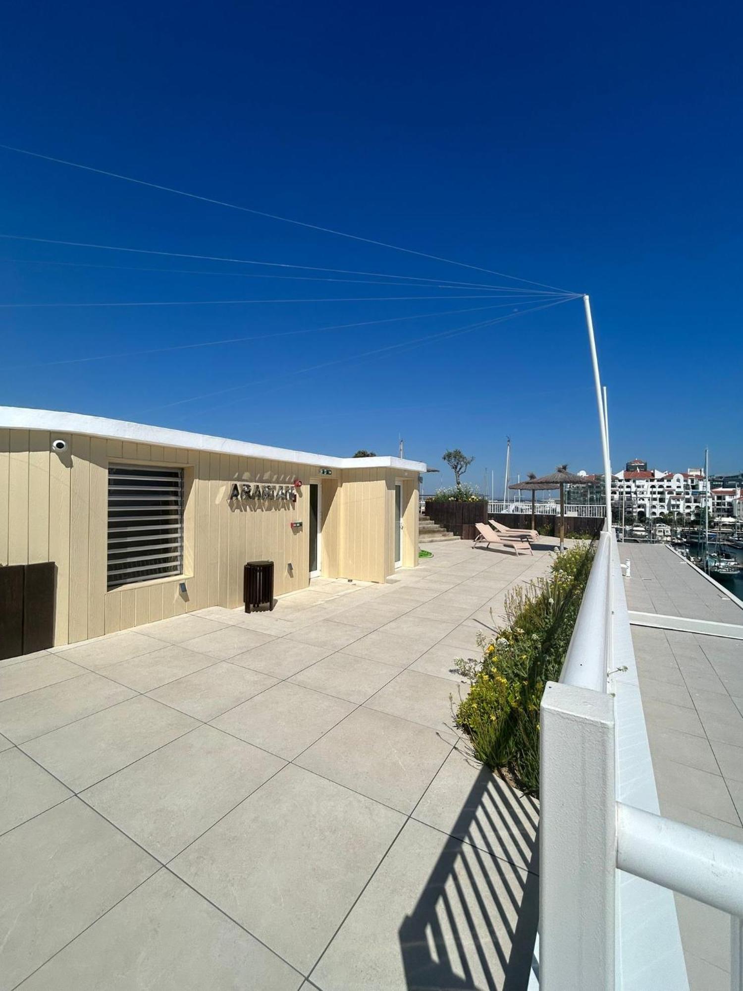 Marina Club Luxury Private Studio With Pool And Incredible Views 지브롤터 외부 사진
